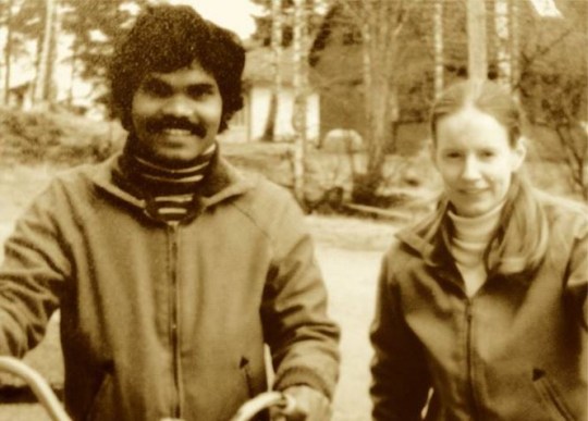 couple - Ele era um Dálit indiano, ela uma nobre sueca, ele pedalou da Índia à Suécia por amor