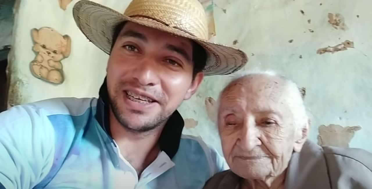 ssswe - Neto larga o emprego para cuidar da avó de 105 anos com Alzheimer e abandonada pelos filhos