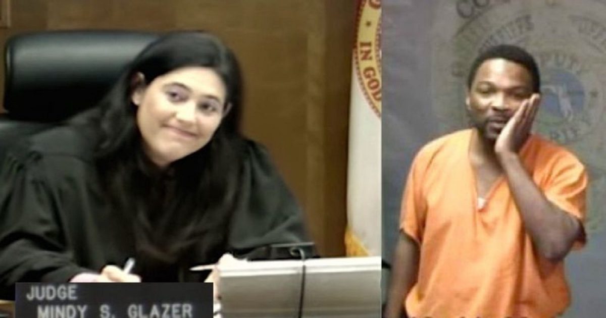 pais24hs.com - Um surpreendente encontro de ex-colegas de escola no Tribunal, um virou ladrão a outra a Juíza do seu caso